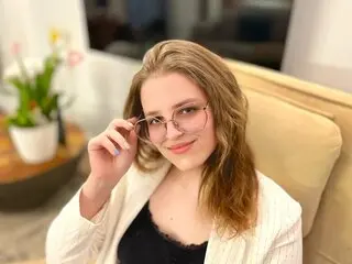 Webcam pussy AlexaAvery