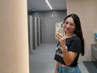 Private ass AnitMiller