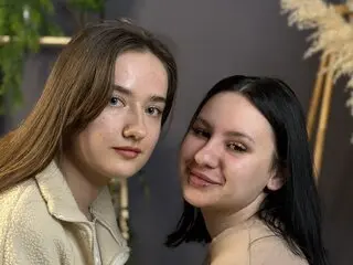 Pictures naked EadlinAndWilone