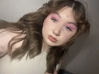 Show jasmine LauraDale