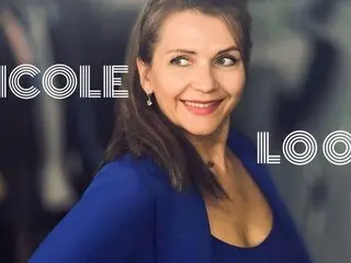 Porn cam NicoleLoos