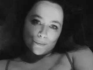 Cam pussy ZandrinahHansson